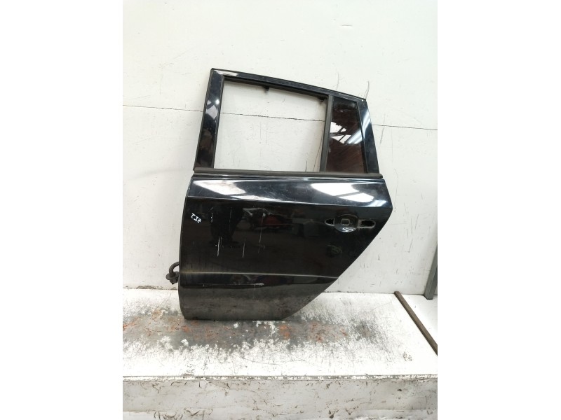 Recambio de puerta trasera izquierda para renault koleos expression referencia OEM IAM  5P 
