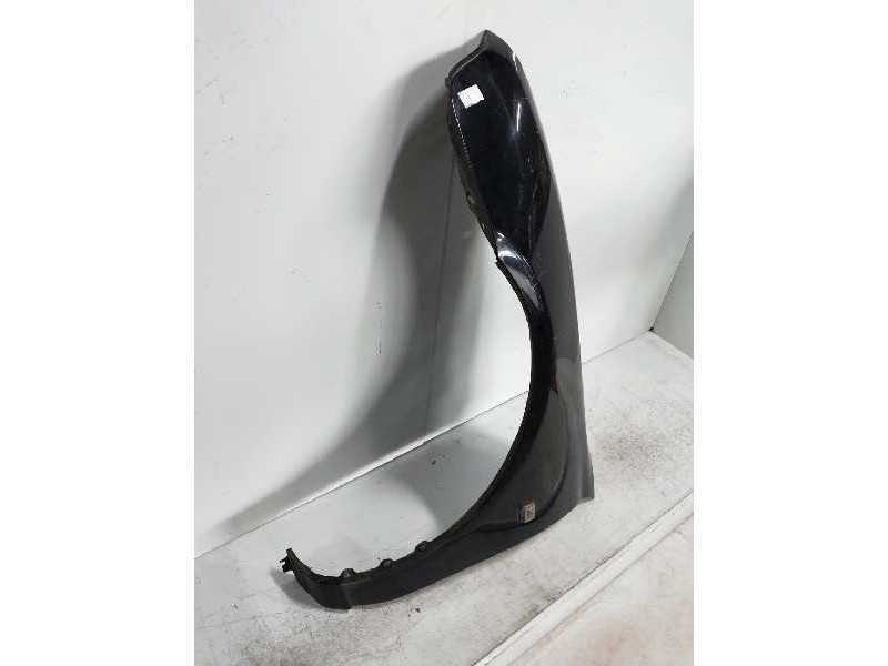 Recambio de aleta delantera izquierda para mg rover mg zr 105 referencia OEM IAM   