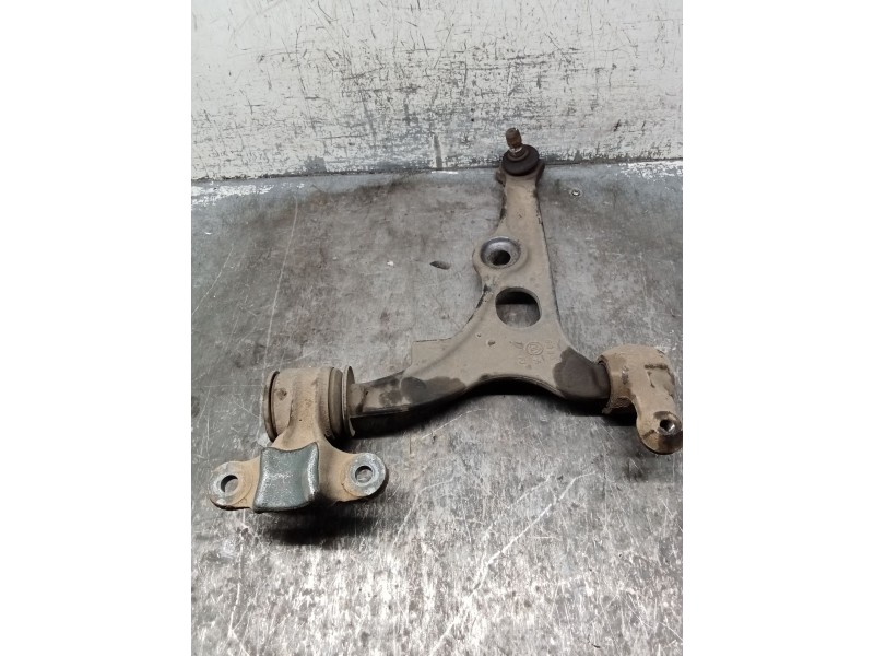 Recambio de brazo suspension inferior delantero izquierdo para peugeot expert (224_) 2.0 hdi referencia OEM IAM   
