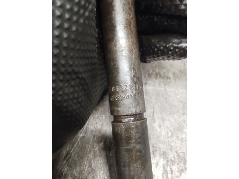 Recambio de inyector para bmw 3 (e46) 320 d referencia OEM IAM  043219528 BOSCH
