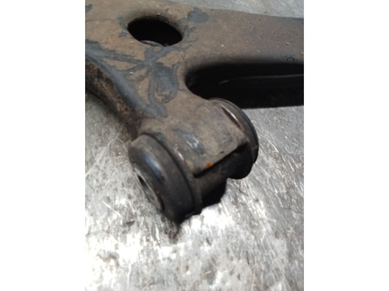 Recambio de brazo suspension inferior delantero derecho para ford focus ii (da_, hcp, dp) 1.8 tdci referencia OEM IAM   