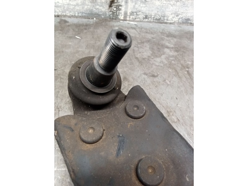 Recambio de brazo suspension inferior delantero derecho para ford focus ii (da_, hcp, dp) 1.8 tdci referencia OEM IAM   