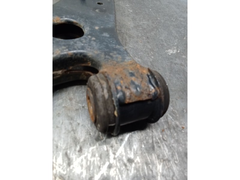 Recambio de brazo suspension inferior delantero izquierdo para ford focus ii (da_, hcp, dp) 1.8 tdci referencia OEM IAM   