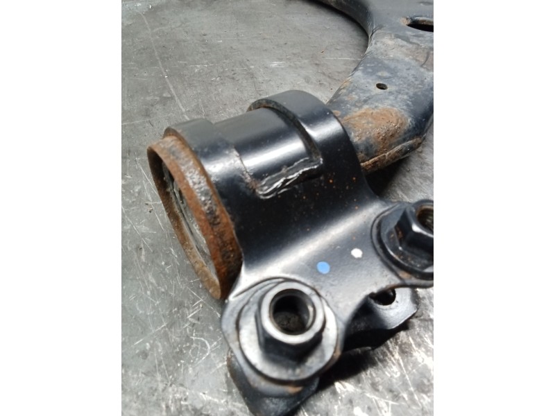 Recambio de brazo suspension inferior delantero izquierdo para ford focus ii (da_, hcp, dp) 1.8 tdci referencia OEM IAM   