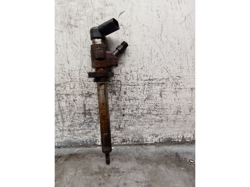 Recambio de inyector para ford mondeo iv turnier (ba7) 2.0 tdci referencia OEM IAM 9657144580  