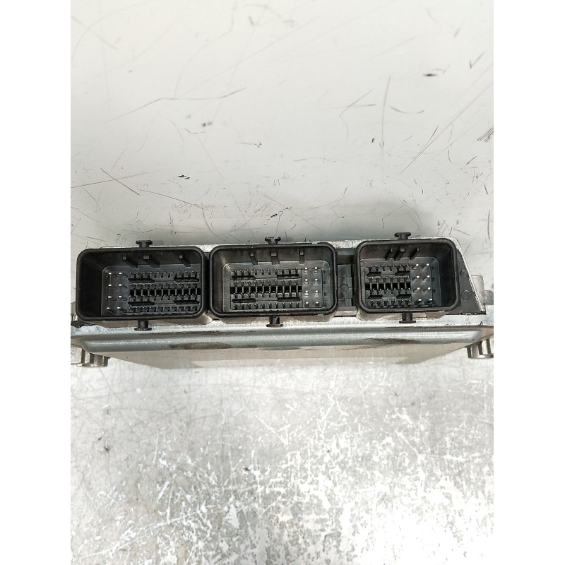 Recambio de centralita motor uce para ford mondeo iv turnier (ba7) 2.0 tdci referencia OEM IAM 6U7112A650KA 5WS40508A 