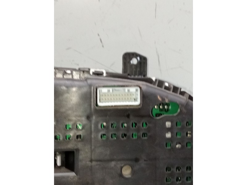 Recambio de cuadro instrumentos para hyundai i30 (fd) 1.6 crdi referencia OEM IAM 940332R225 110223 