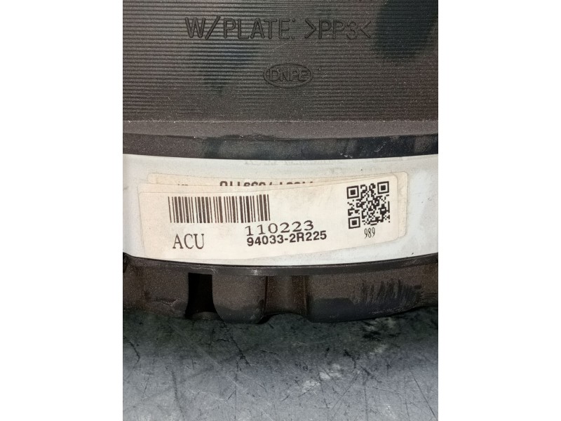 Recambio de cuadro instrumentos para hyundai i30 (fd) 1.6 crdi referencia OEM IAM 940332R225 110223 