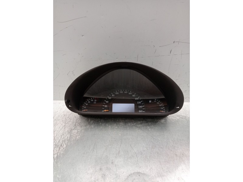 Recambio de cuadro instrumentos para mercedes-benz clase c (w203) c 220 cdi (203.006) referencia OEM IAM A2035401347  