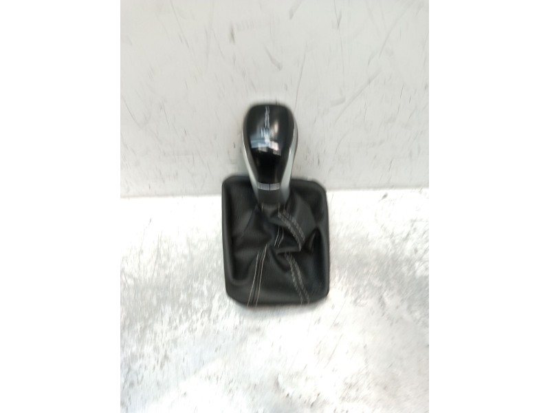 Recambio de pomo palanca cambio para volkswagen tiguan (5n_) 2.0 tdi 4motion referencia OEM IAM  automático  Recambio de pomo palanca cambio para volkswagen tiguan (5n_) 2.0 tdi 4motion referencia OEM IAM  automático