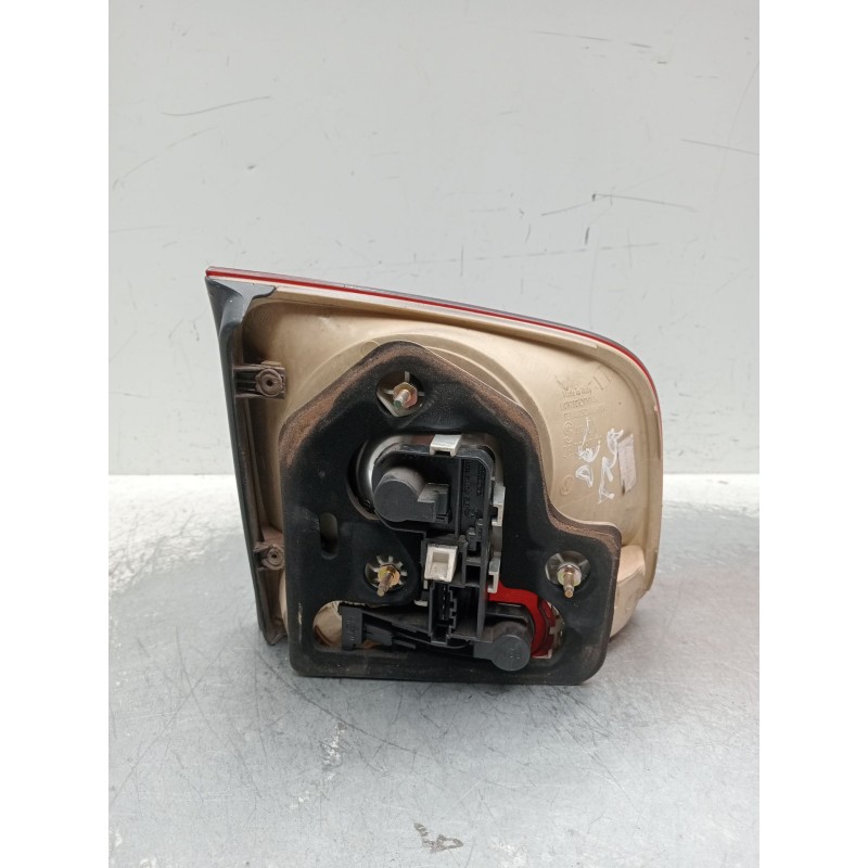 Recambio de piloto trasero derecho interior para volkswagen touareg (7la, 7l6, 7l7) 5.0 v10 tdi referencia OEM IAM   