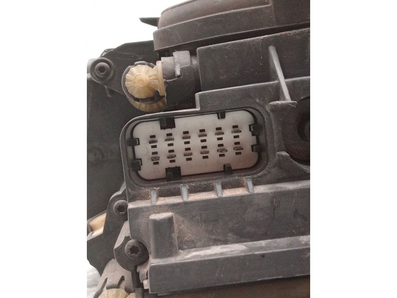 Recambio de faro derecho para volkswagen touareg (7la, 7l6, 7l7) 5.0 v10 tdi referencia OEM IAM 7L6941016BK 89307861 