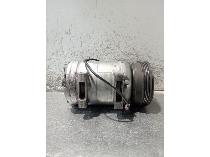 Recambio de compresor aire acondicionado para volkswagen passat b5 (3b2) 1.9 tdi referencia OEM IAM 8D0260805 5062310381 5060310