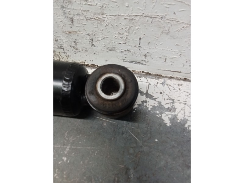 Recambio de amortiguador trasero derecho para ford focus ii (da_, hcp, dp) 1.8 tdci referencia OEM IAM 2000765  
