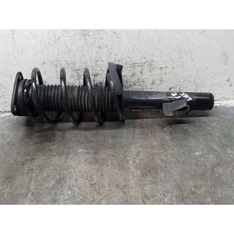 Recambio de amortiguador delantero izquierdo para ford focus ii (da_, hcp, dp) 1.8 tdci referencia OEM IAM 4M5118K001ACC  