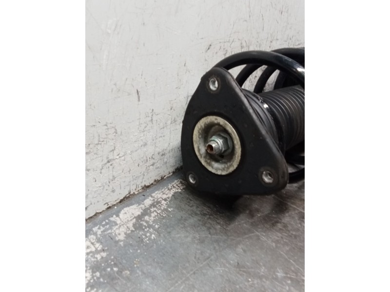 Recambio de amortiguador delantero izquierdo para ford focus ii (da_, hcp, dp) 1.8 tdci referencia OEM IAM 4M5118K001ACC  