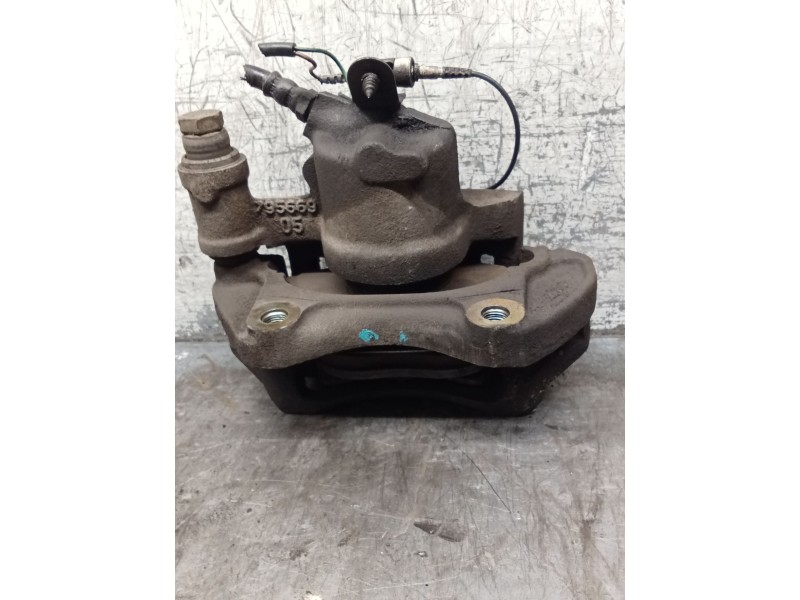 Recambio de pinza freno delantera izquierda para peugeot expert (224_) 2.0 hdi referencia OEM IAM   