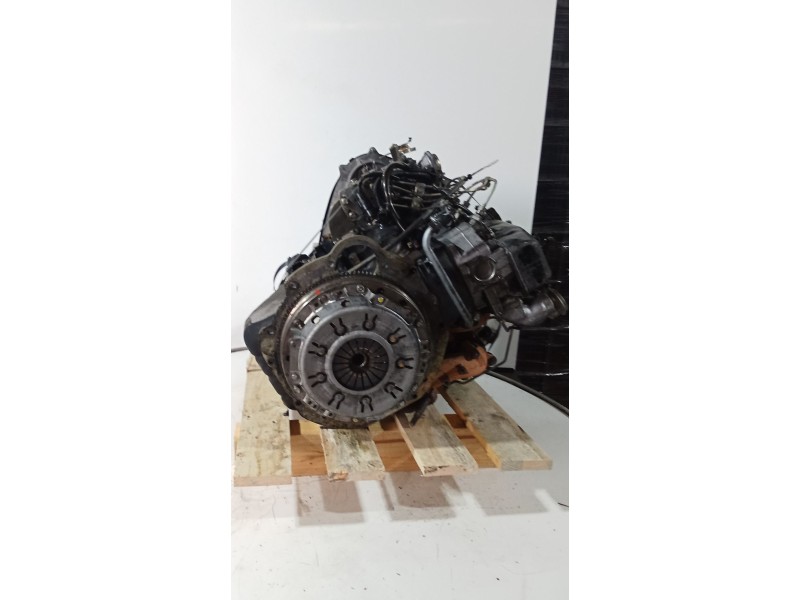 Recambio de motor completo para mitsubishi montero (l040) 2500 td (2-ptas.) referencia OEM IAM 4D56 KIKI DIESEL 4805