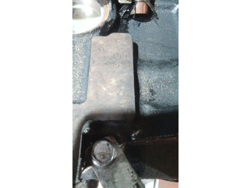 Recambio de motor completo para mitsubishi montero (l040) 2500 td (2-ptas.) referencia OEM IAM 4D56 KIKI DIESEL 4805