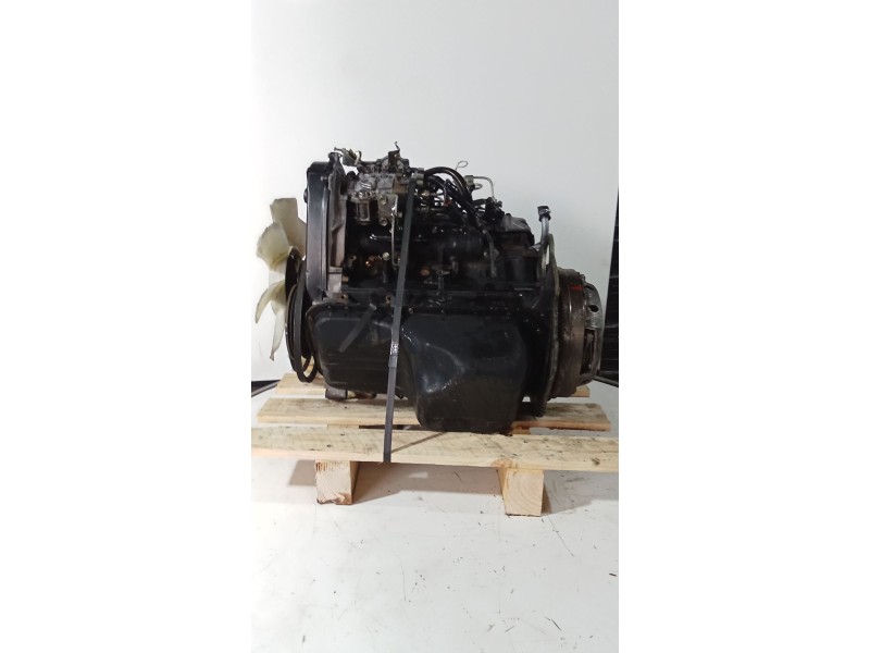 Recambio de motor completo para mitsubishi montero (l040) 2500 td (2-ptas.) referencia OEM IAM 4D56 KIKI DIESEL 4805
