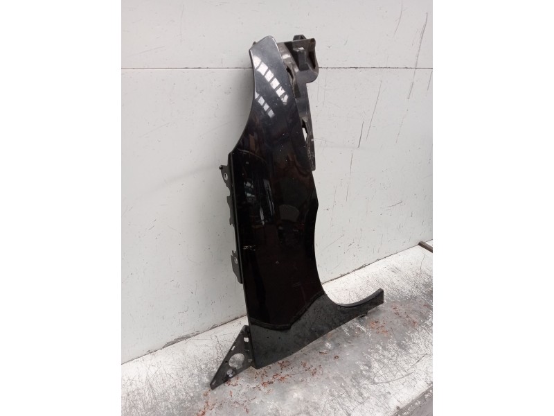 Recambio de aleta delantera derecha para peugeot 807 (eb_) 2.2 hdi referencia OEM IAM   