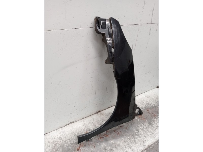 Recambio de aleta delantera izquierda para peugeot 807 (eb_) 2.2 hdi referencia OEM IAM   