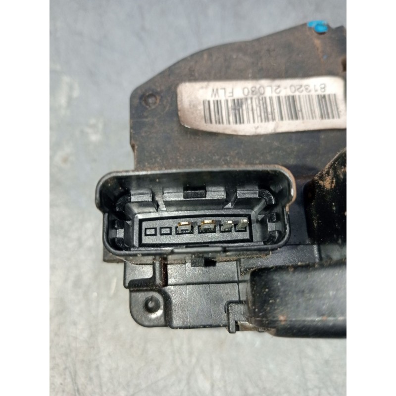 Recambio de motor cierre centralizado delantero derecho para hyundai i30 (fd) 1.6 crdi referencia OEM IAM 813202L030 5P 