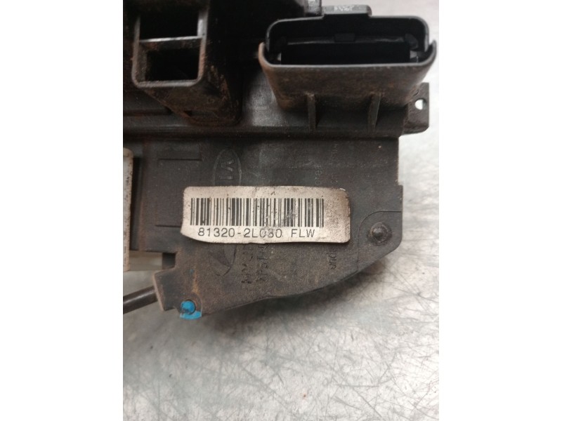 Recambio de motor cierre centralizado delantero derecho para hyundai i30 (fd) 1.6 crdi referencia OEM IAM 813202L030 5P 