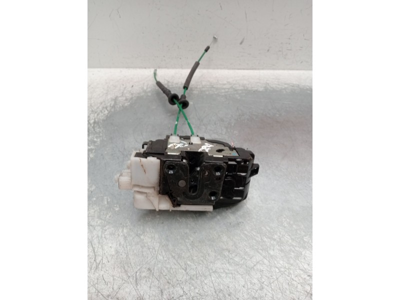 Recambio de motor cierre centralizado delantero izquierdo para hyundai i30 (fd) 1.6 crdi referencia OEM IAM 813102L020 5P 