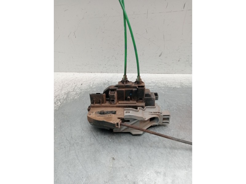 Recambio de motor cierre centralizado trasero izquierdo para hyundai i30 (fd) 1.6 crdi referencia OEM IAM  5P 