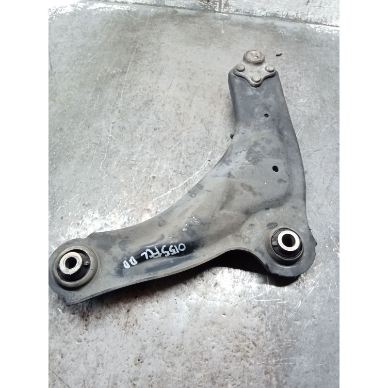 Recambio de brazo suspension inferior delantero derecho para renault laguna ii grandtour (kg0/1_) 1.9 dci (kg1v) referencia OEM 