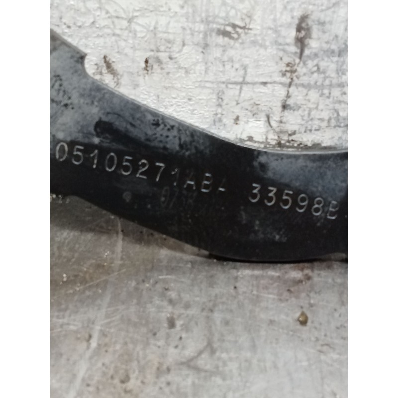 Recambio de brazo suspension superior trasero izquierdo para jeep compass (mk49) 2.0 crd 4x4 referencia OEM IAM 05105271A  