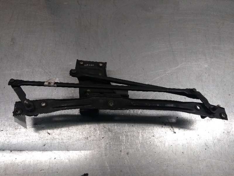 Recambio de motor limpia delantero para ford sierra turnier 2.0 cat referencia OEM IAM 0390241322 87BB17B571AA 