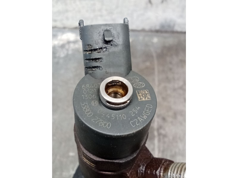 Recambio de inyector para hyundai santa fé ii (cm) 2.2 crdi gls 4x4 referencia OEM IAM 3380027800 0445110254 BOSCH