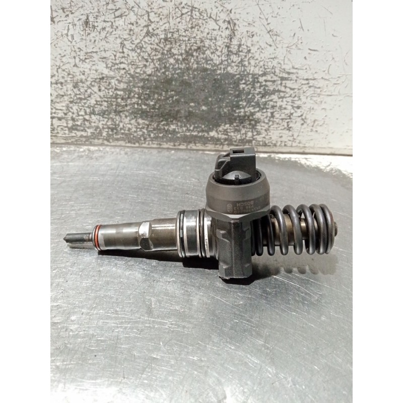 Recambio de inyector para volkswagen touareg (7la, 7l6, 7l7) 5.0 v10 tdi referencia OEM IAM 07Z130073H 0414720220 BOSCH