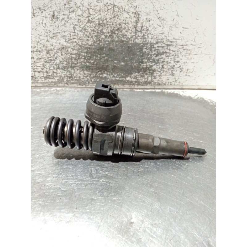 Recambio de inyector para volkswagen touareg (7la, 7l6, 7l7) 5.0 v10 tdi referencia OEM IAM 07Z130073H 0414720220 BOSCH