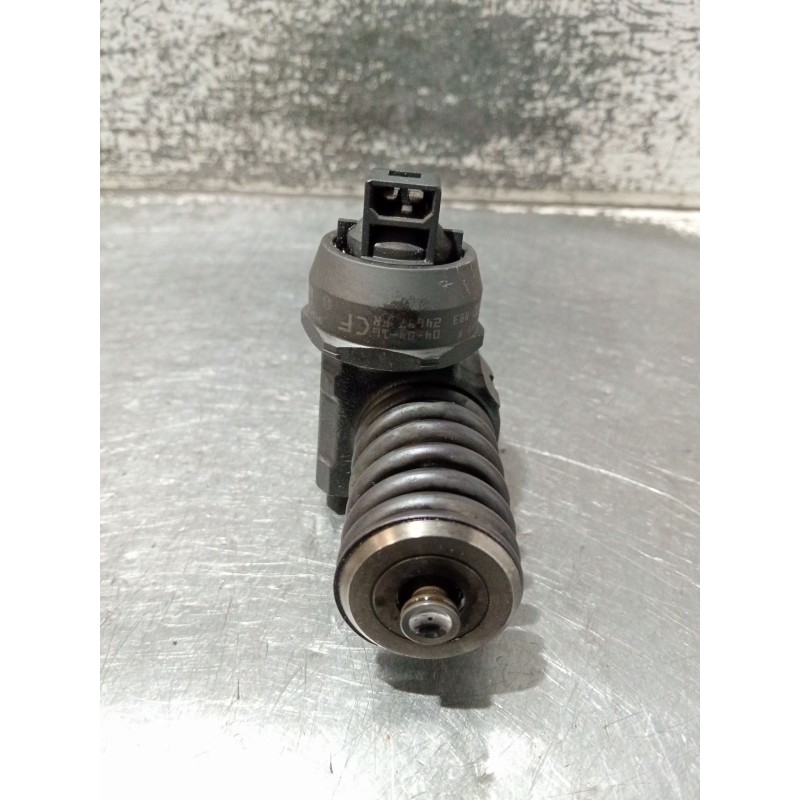 Recambio de inyector para volkswagen touareg (7la, 7l6, 7l7) 5.0 v10 tdi referencia OEM IAM 07Z130073H 0414720220 BOSCH