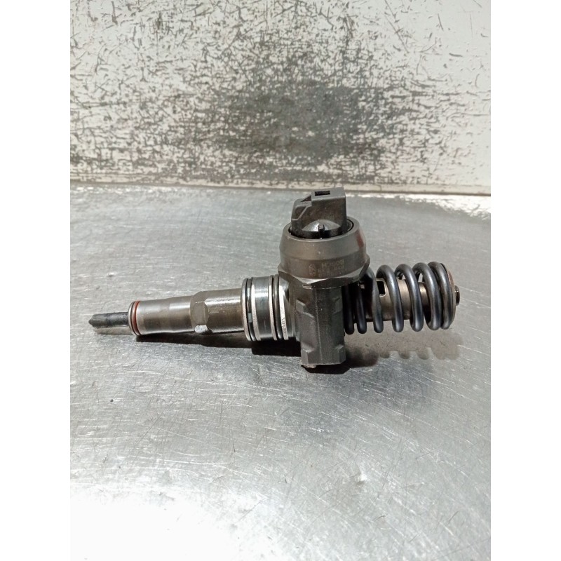 Recambio de inyector para volkswagen touareg (7la, 7l6, 7l7) 5.0 v10 tdi referencia OEM IAM 07Z130073H 0414720220 07Z130073H