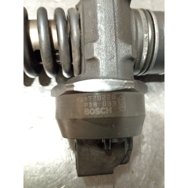 Recambio de inyector para volkswagen touareg (7la, 7l6, 7l7) 5.0 v10 tdi referencia OEM IAM 07Z130073H 0414720220 07Z130073H