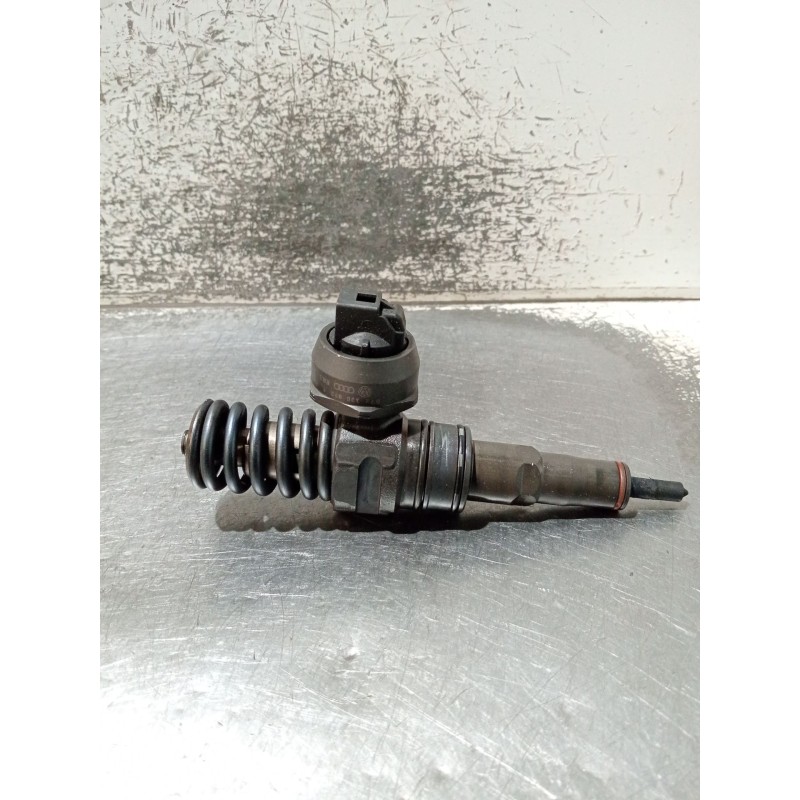 Recambio de inyector para volkswagen touareg (7la, 7l6, 7l7) 5.0 v10 tdi referencia OEM IAM 07Z130073H 0414720220 BOSCH