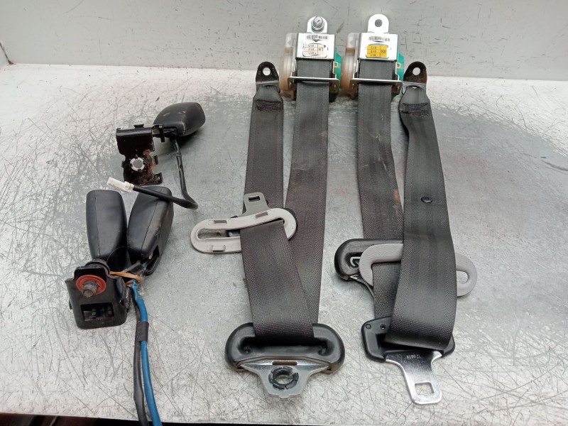 Recambio de juego cinturones trasero para hyundai i30 (fd) 1.6 crdi referencia OEM IAM  5P 