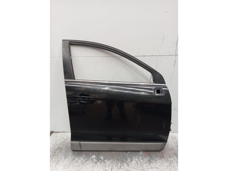 Recambio de puerta delantera derecha para chevrolet captiva 2.0 vcdi lt referencia OEM IAM  5P 