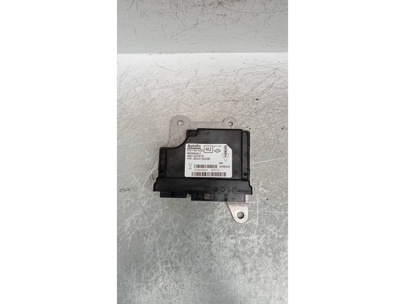 Recambio de centralita airbag para renault kadjar experience referencia OEM IAM 632199700D 9851007881R 634413000B