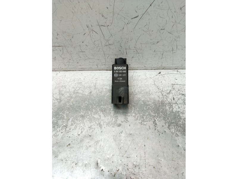 Recambio de caja precalentamiento para jeep compass (mk49) 2.0 crd 4x4 referencia OEM IAM 0281003040 05033351AA 