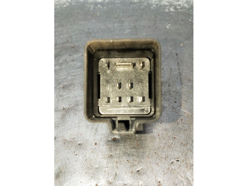 Recambio de caja precalentamiento para jeep compass (mk49) 2.0 crd 4x4 referencia OEM IAM 0281003040 05033351AA 