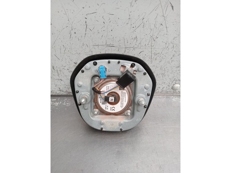 Recambio de kit airbag para bmw x1/ix1 u11 x1 sdrive18d referencia OEM IAM AG4P107X5746  