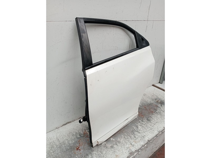 Recambio de puerta trasera izquierda para honda civic ix (fk) 1.6 i-dtec (fk3) referencia OEM IAM  5P 