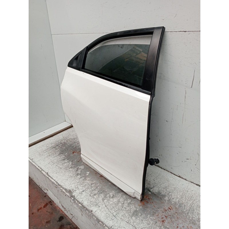 Recambio de puerta trasera derecha para honda civic ix (fk) 1.6 i-dtec (fk3) referencia OEM IAM  5P 