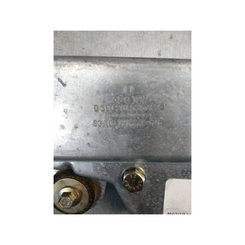 Recambio de motor limpia trasero para ford escort berl./turnier 1.8 diesel cat referencia OEM IAM 0390201526 93AG17K441H1B 