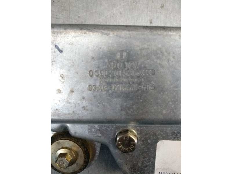 Recambio de motor limpia trasero para ford escort berl./turnier 1.8 diesel cat referencia OEM IAM 0390201526 93AG17K441H1B 